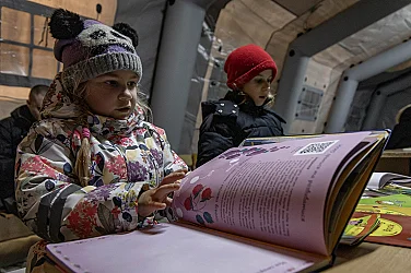 Руска нощна атака остави Киев без вода, ток и отопление. Удари и други райони на Украйна