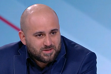 Мартин Табаков: За да запази властта си, Ердоган има две опции - предсрочен вот или промяна на Конституцията