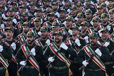 Иран заплаши с атаки „отвъд региона“, ако САЩ прекрачат „червените линии“