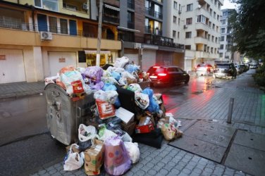 Девет столични района са подсигурени със сметопочистване