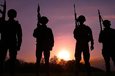 Дроновете няма да заменят пехотата: Forbes за предизвикателства в петата година от войната