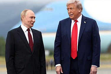 Тръмп и Путин стиснаха ръце и се качиха в 