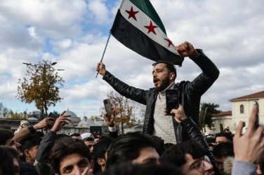 Сблъсъци и протести в Сирия след експлозия в алауитска джамия