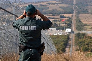 Наплив за граничари: 2600 кандидати за 400 места