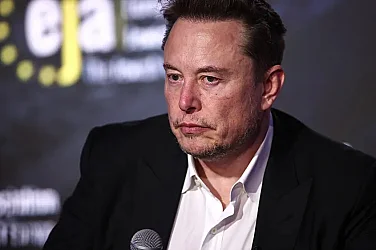 „Това е ужасяващо“: ЕК разследва AI чатбота на Мъск заради детска порнография