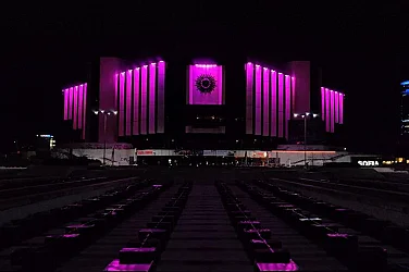 Над 55 000 българи живеят с епилепсия, сгради в страната светват в лилаво