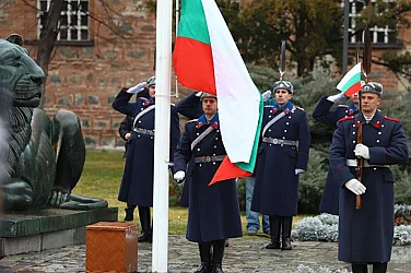 КПП-та и без дронове: Затягат мерките за сигурност в центъра на София за 3-ти март