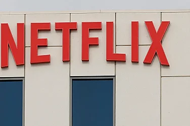 Всичко в кеш: Netflix променя офертата си за Warner Bros