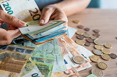 Глоби от 600 до 7000 лв. за отказ да се връща ресто в евро