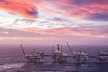 Войната в Близкия изток провокира Норвегия да настоява за сондажи за газ и нефт в Арктика