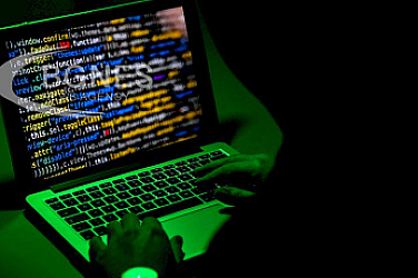 Collins избра „vibe coding“ за дума на годината – AI пише, ти само говориш