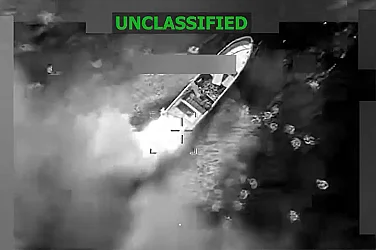 Двама убити при нов американски удар по плавателен съд в Тихия океан