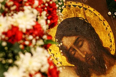 Божествената светлина на Христовото Възкресение: Светли понеделник е