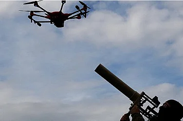 Извънредно положение в ОАЕ: Ирански ракети и дронове пробиха въздушната защита