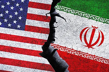 САЩ потопиха ирански кораб, режимът отложи церемонията за аятолаха