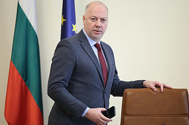 Искането на президента за референдум за еврото е противоконституционно, смята премиерът Желязков