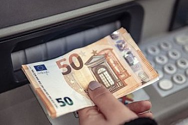 Ще замразят ли заплатите до редовния бюджет?