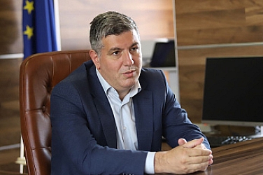 Борисов използва дезинформацията като политическо оръжие, смята бившият регионален министър