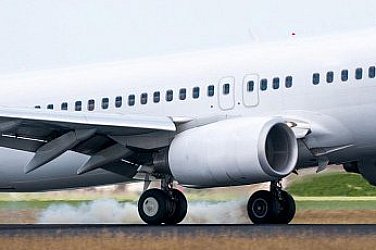 България планира да отмени забраната за износ на авиационно гориво