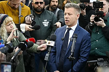 Мадяр спира и преструктурира държавните медии в Унгария. Защо е задължително това?