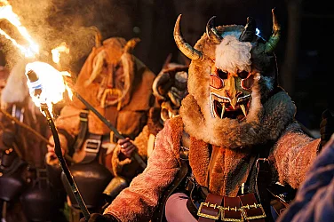 В Перник започва „Сурва“ – 60 години древни маскарадни ритуали и живи традиции