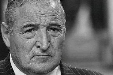 България се прощава с легендарния Димитър Пенев /обновена/