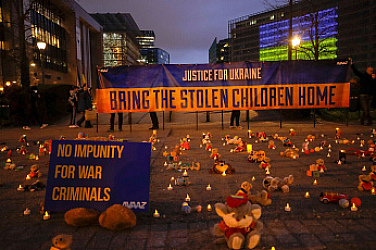 Лаборатория на Йейл разкри как Русия отвлича украински деца. Сега е на ръба на закриване