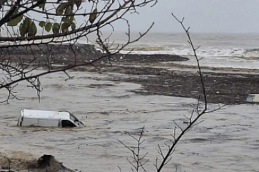 Питейната вода в Китен и Свети Влас е замърсена