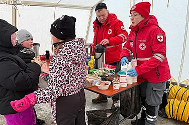 Киев се бори да стабилизира електромрежата след мащабна руска атака