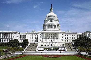 Белият дом опроверга слуховете, че САЩ ще използват ядрено оръжие срещу Иран