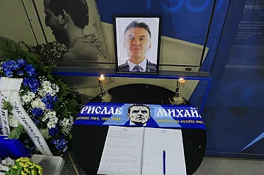 Левски обособи траурен кът за Борислав Михайлов на „Герена“