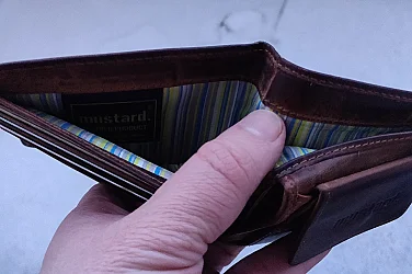 Липсата на пари води до оглупяване