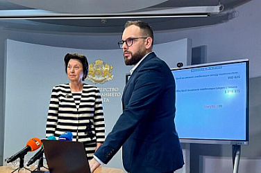Изтеглиха вариант № 4 на матурата по БЕЛ. Кои са темите? /обновена/