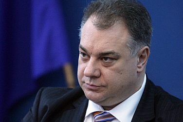 Д-р Мирослав Ненков: На много места отношението към специализантите е като към роби
