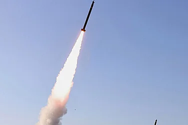 Северна Корея изстреля нови балистични ракети на фона на напрежението около Иран