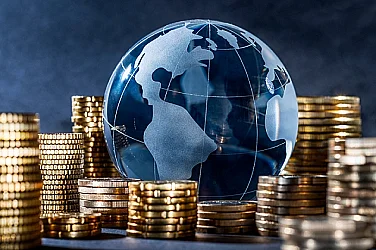 Светъл лъч, макар и тънък: МВФ леко повиши прогнозите си за световната икономика през 2026