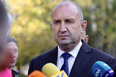 Президентът се разграничи от 