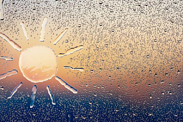 Дъжд вали, слънце грее – температури 22° и 27°