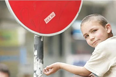 Промени в Наказателния кодекс въвеждат по-тежки санкции за престъпления срещу деца