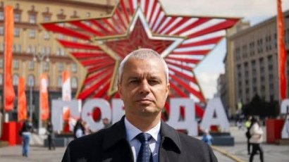 Защо в НС търпят глупостите на Костадинов? Ние защо търпим?