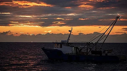 53 кораба, 10 тона отпадъци и един нерешен проблем в Черно море