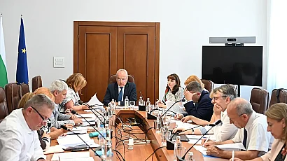 По-предвидима минимална заплата: Правителството и синдикатите се разбраха за нов механизъм
