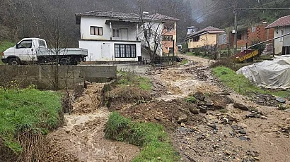 Севлиево без вода след наводненията: Над 50 къщи са разрушени