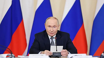 Отричане на кризата и натиск на фронта: Чуждите медии за речта на Путин