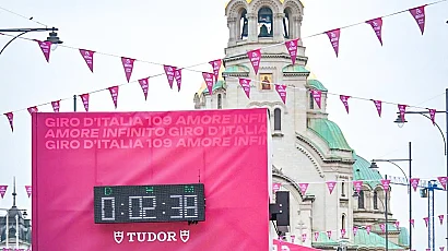 Джиро д’Италия тръгна от Несебър, София се готви за финала с концерти и велошествия