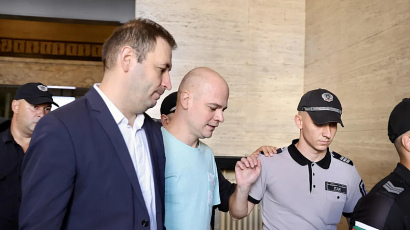Задържане под стража за Никола Барбутов