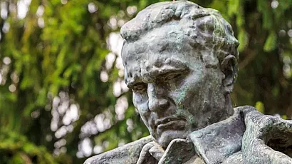 Бизнесмен купи статуя на Тито за неговата „Градина на злото“ в САЩ