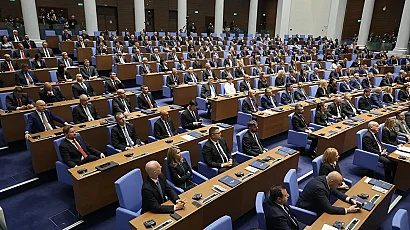 Парламентарен контрол: Трима министри ще отговарят на въпроси на депутатите
