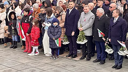 Русе отбеляза Трети март с тържествена церемония и празнична програма