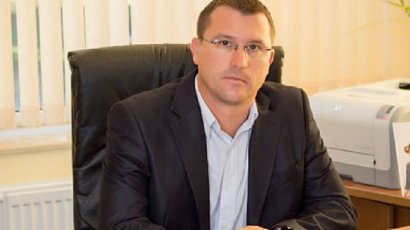 Новите хроники: Добро утро, Шефе! Освободена България те приветства, всичко върви по план